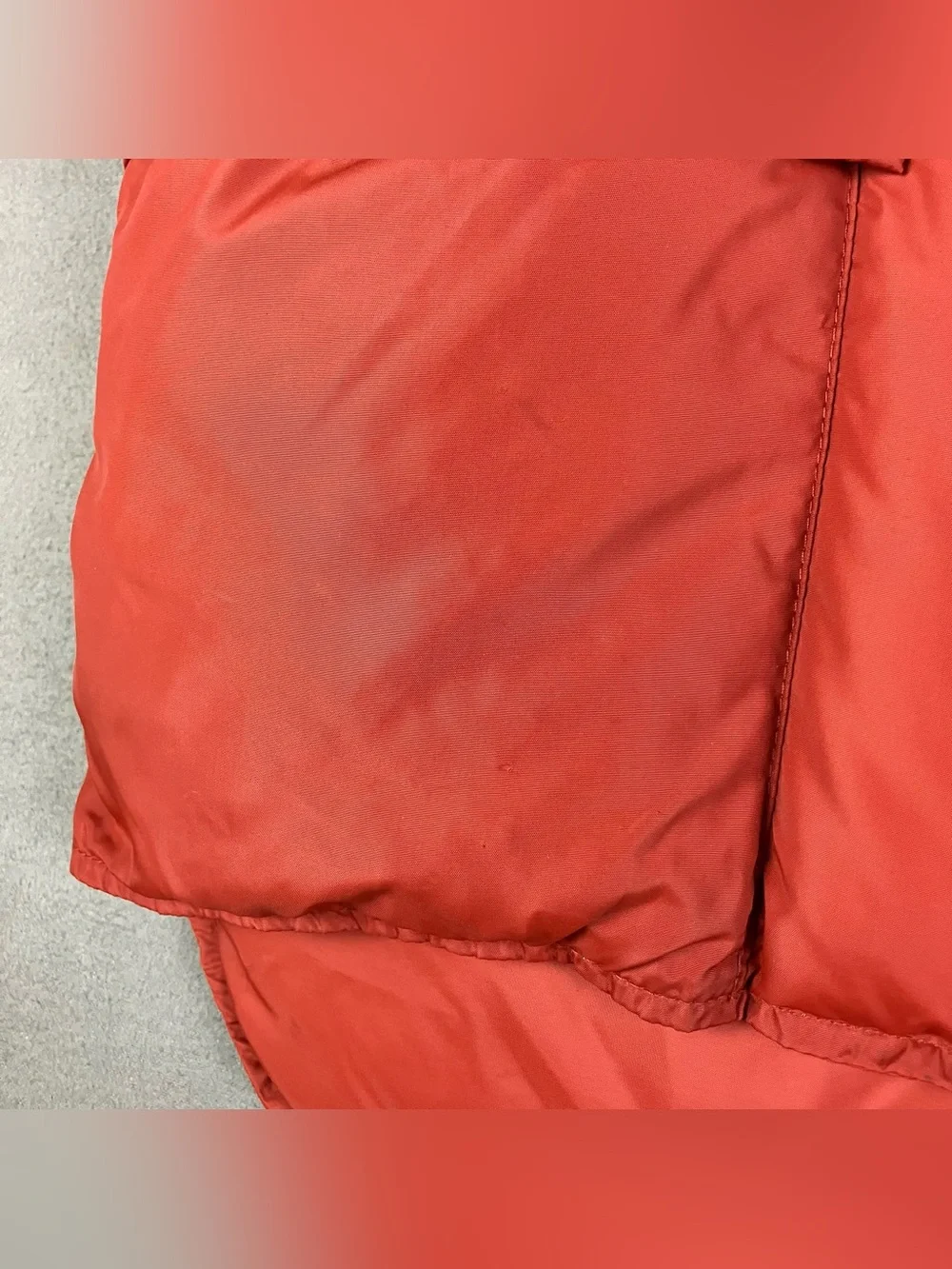 Vintage Woolrich Men’s Size M Down Puffer Vest Snap Front Pockets Burnt Orange.